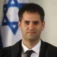 שופט התעבורה טל לוי נזף בשוטרים שהעדויות שלהם מחוררות כמו גבינה שוויצרית